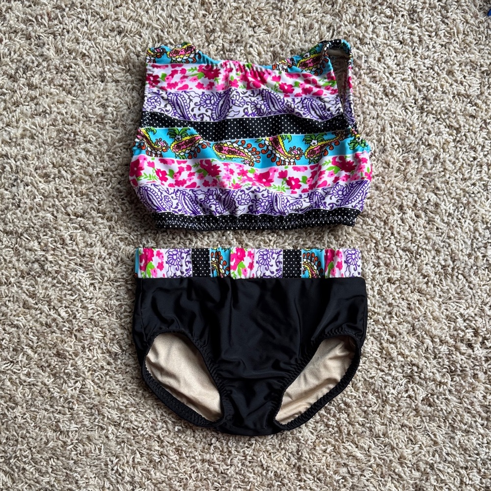 Colorful Floral Two-Piece dancewear